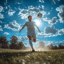 马术三项赛的荣耀，离不开人马之间的默契共生。广东队骑手们与战马的故事，成为赛场外最动人的篇章。