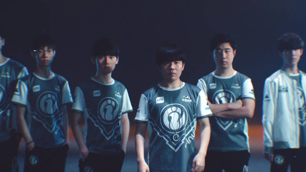 勇士队在三 勇士队在三