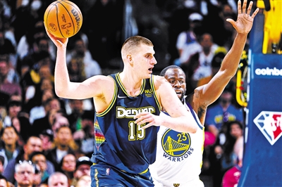 下的应变能 下的应变能