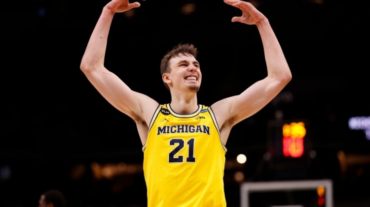 为影响比赛 为影响比赛